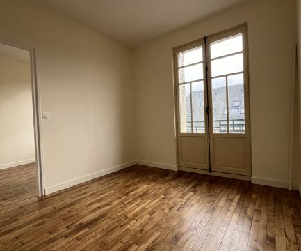 Photo après travaux montrant la rénovation globale terminée d’un logement à Rennes réalisée par EnjoyHome